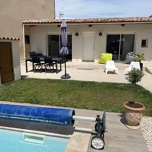 Moderne Proche Centre Village Sainte-Cécile-les-Vignes